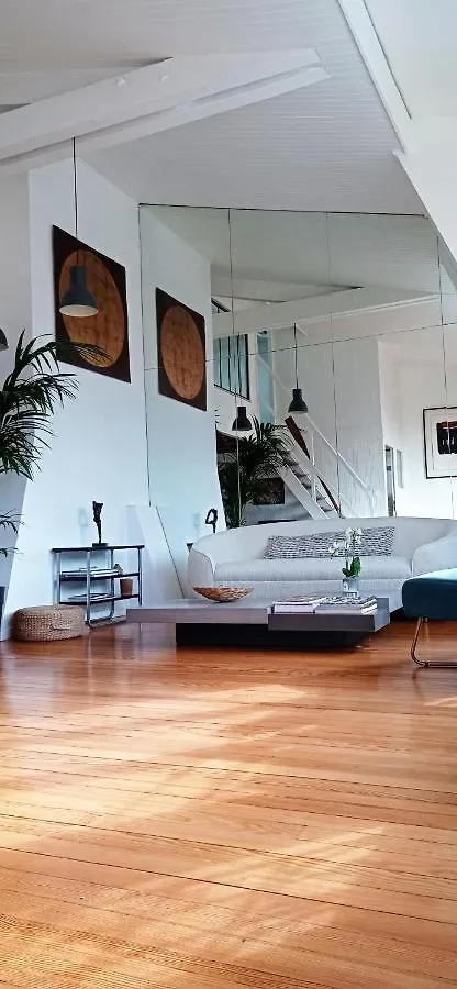 Atelier&Loft Arty Apartment Paris